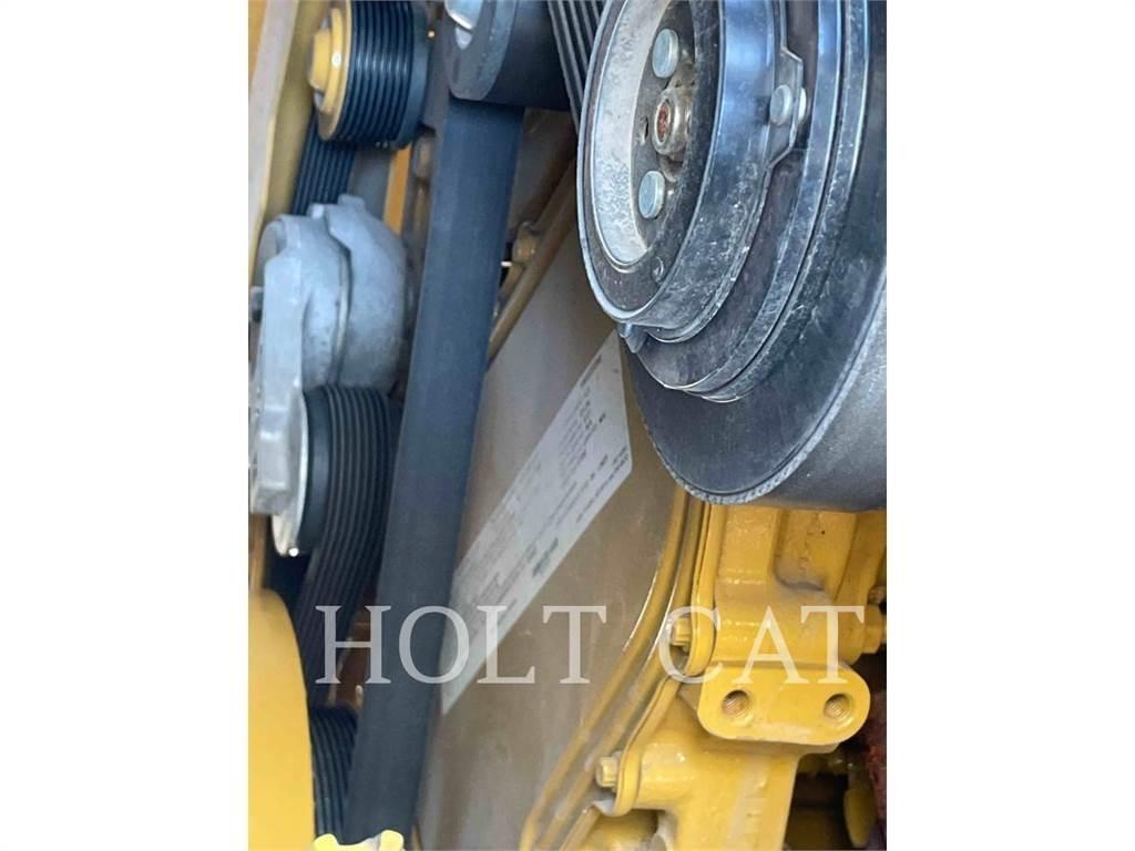 CAT RM400 CAB Ανακυκλωτές ασφάλτου