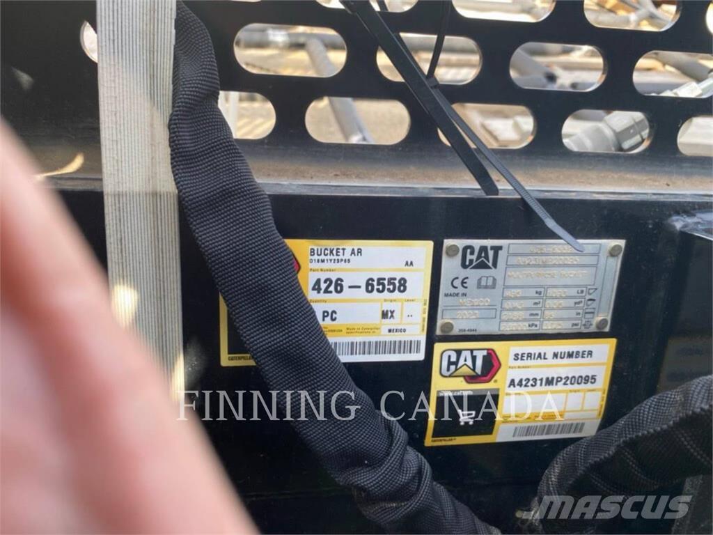 CAT SSL-BM-86 Κουβάδες