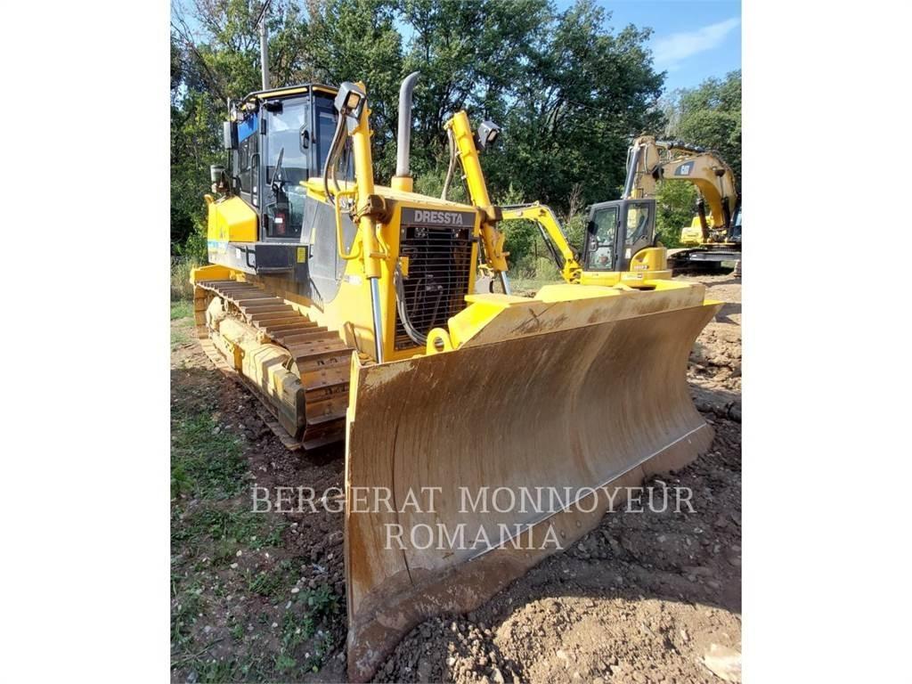 CAT TD-15M Μπουλντόζες με ερπύστριες