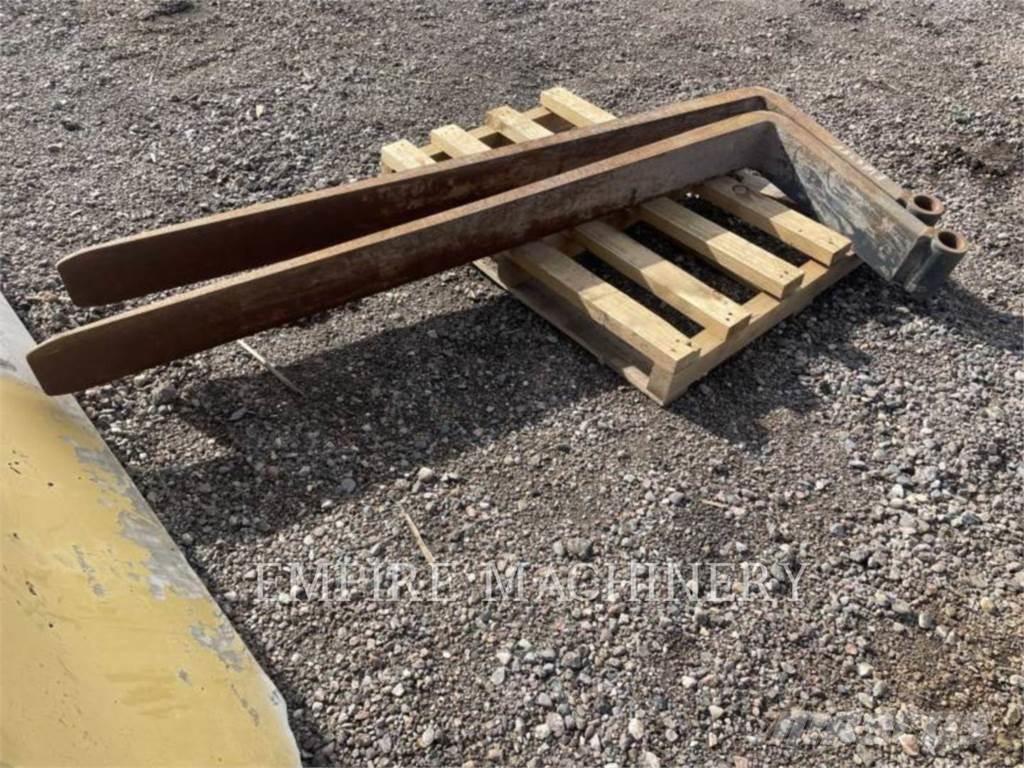 CAT TH-72TINE Δικράνες