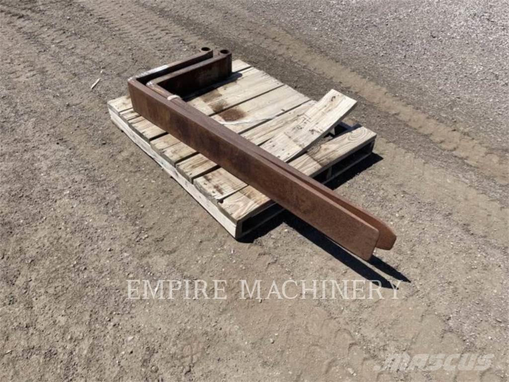 CAT TH TNS60 Δικράνες