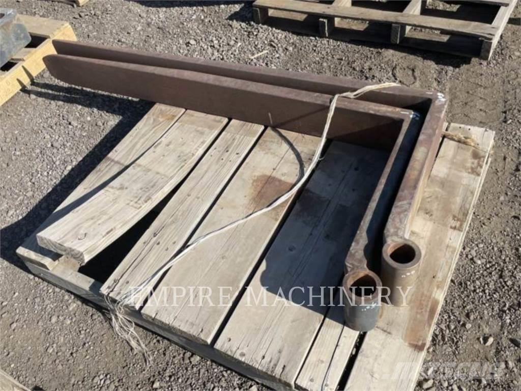 CAT TH TNS60 Δικράνες