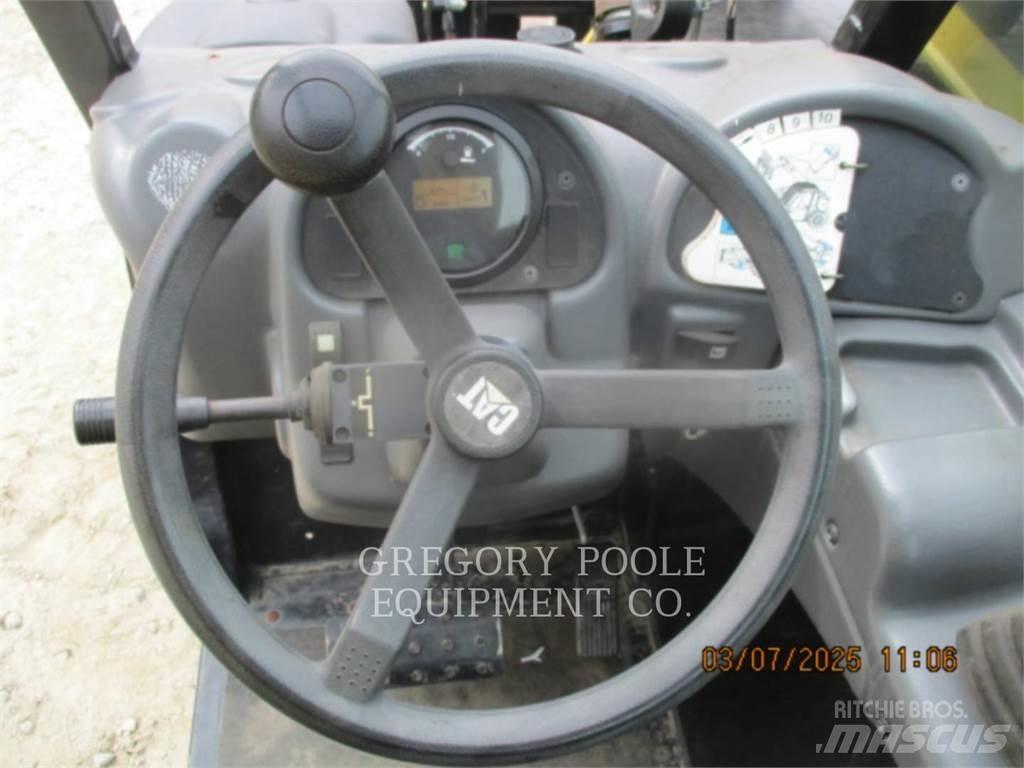 CAT TH255C Τηλεσκοπικοί ανυψωτές