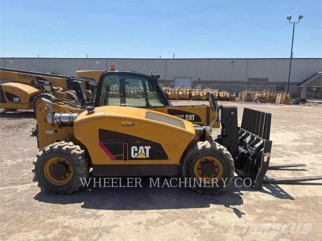 CAT TH255C CB Τηλεσκοπικοί ανυψωτές