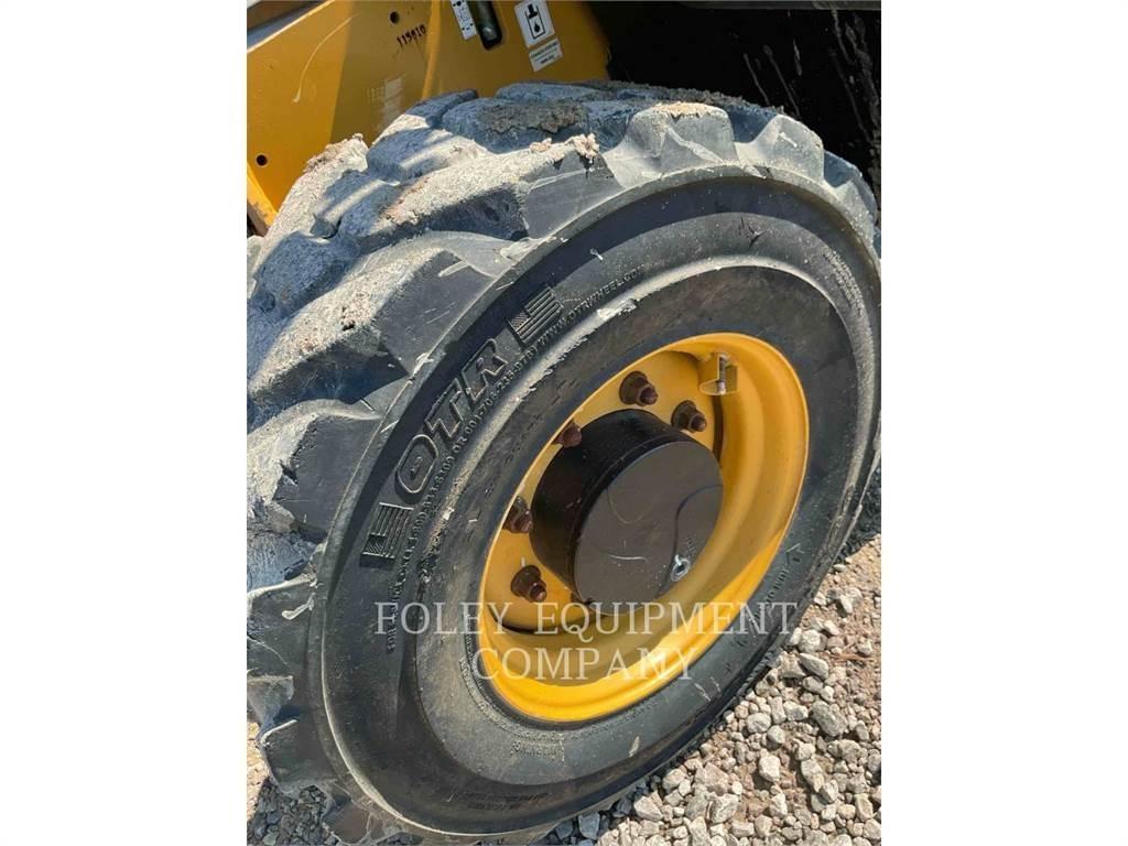 CAT TH255CO Τηλεσκοπικοί ανυψωτές