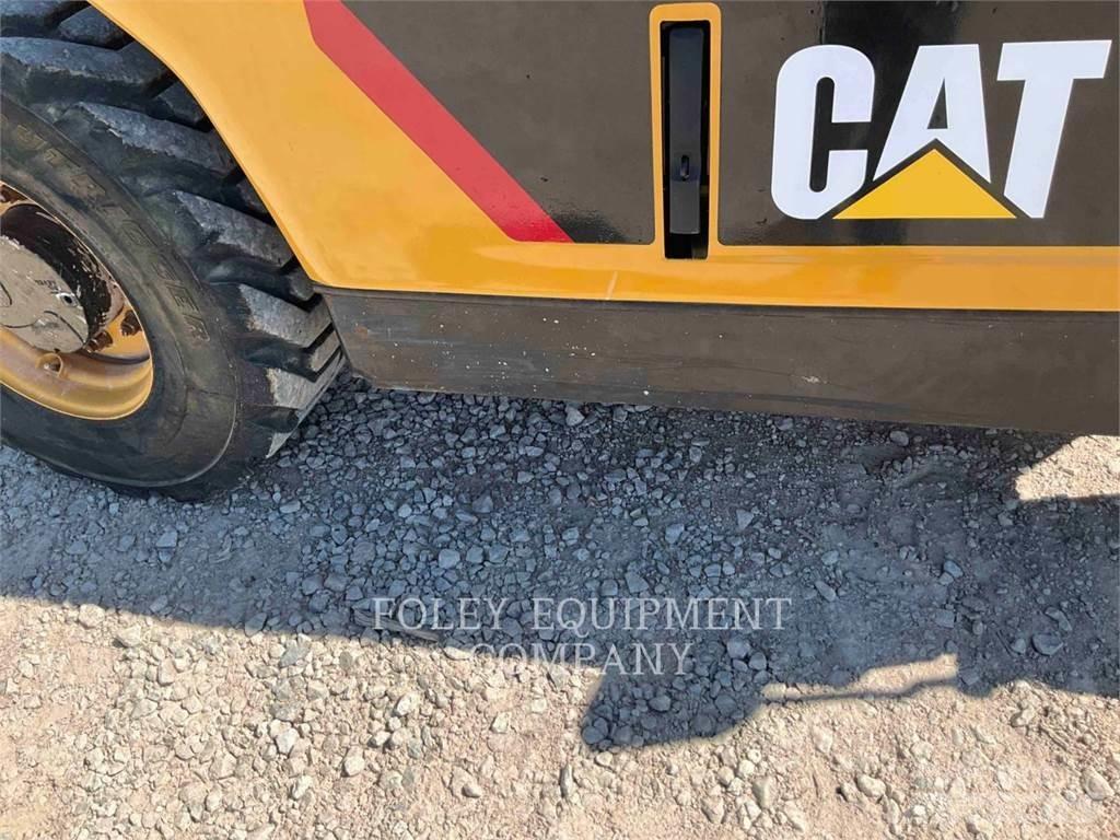 CAT TH255CO Τηλεσκοπικοί ανυψωτές