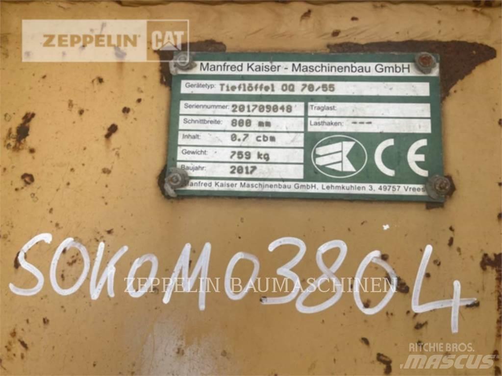 CAT TIEFLÖFFEL 800MM Κουβάδες