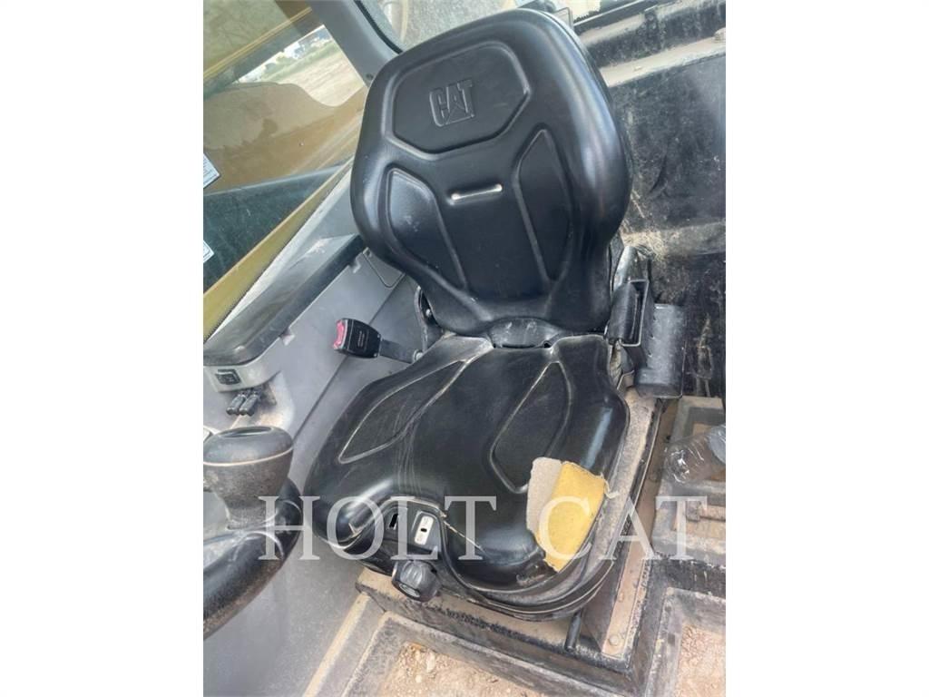 CAT TL1055D Τηλεσκοπικοί ανυψωτές