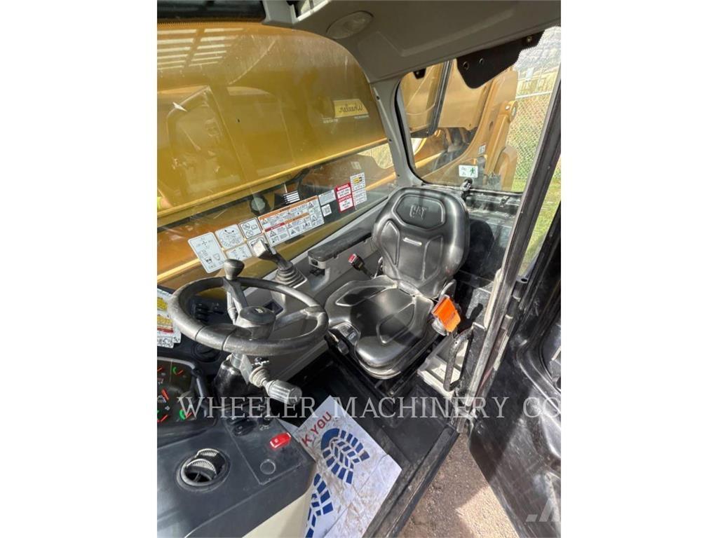 CAT TL1055D CB Τηλεσκοπικοί ανυψωτές