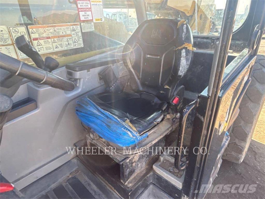 CAT TL1055D OR Τηλεσκοπικοί ανυψωτές