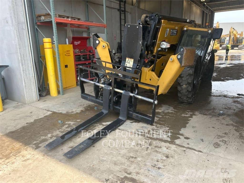 CAT TL1255-05C Τηλεσκοπικοί ανυψωτές