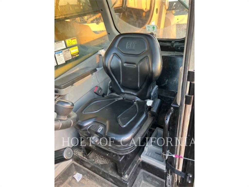 CAT TL1255D Τηλεσκοπικοί ανυψωτές