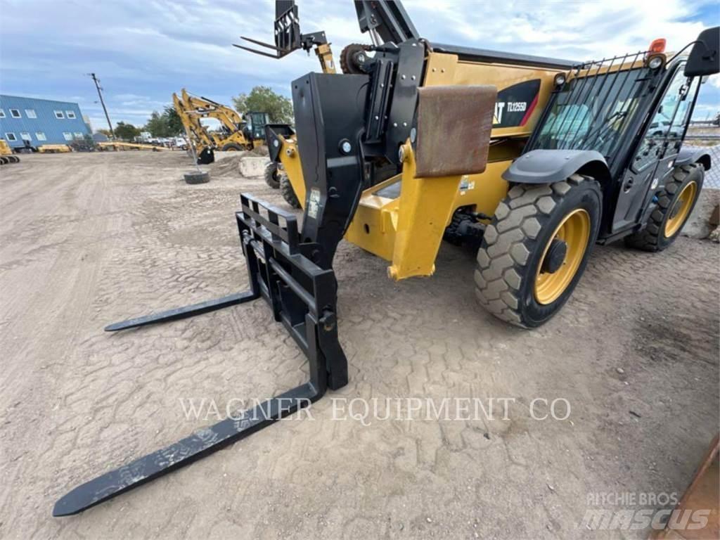 CAT TL1255D Τηλεσκοπικοί ανυψωτές
