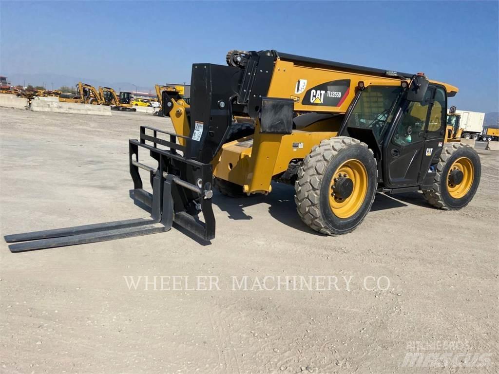 CAT TL1255D CB Τηλεσκοπικοί ανυψωτές