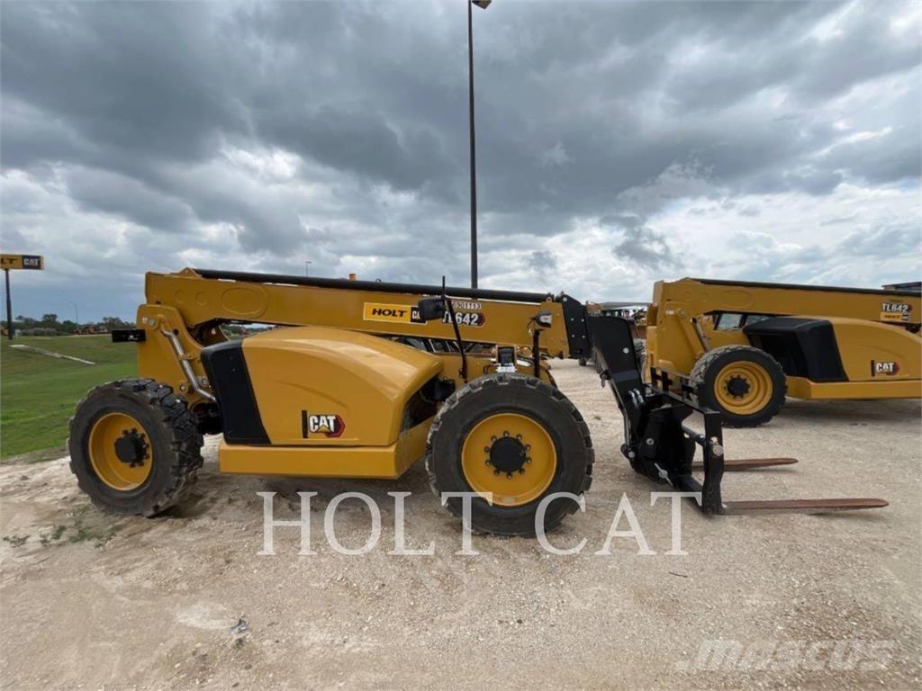 CAT TL642 Τηλεσκοπικοί ανυψωτές