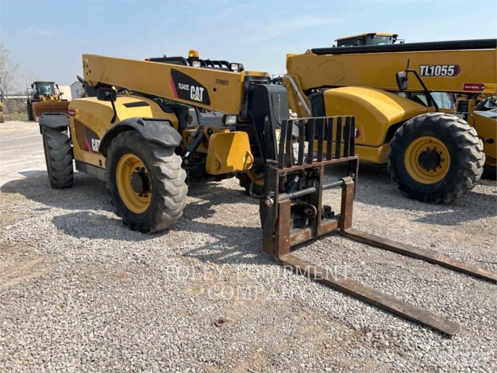 CAT TL642CO Τηλεσκοπικοί ανυψωτές