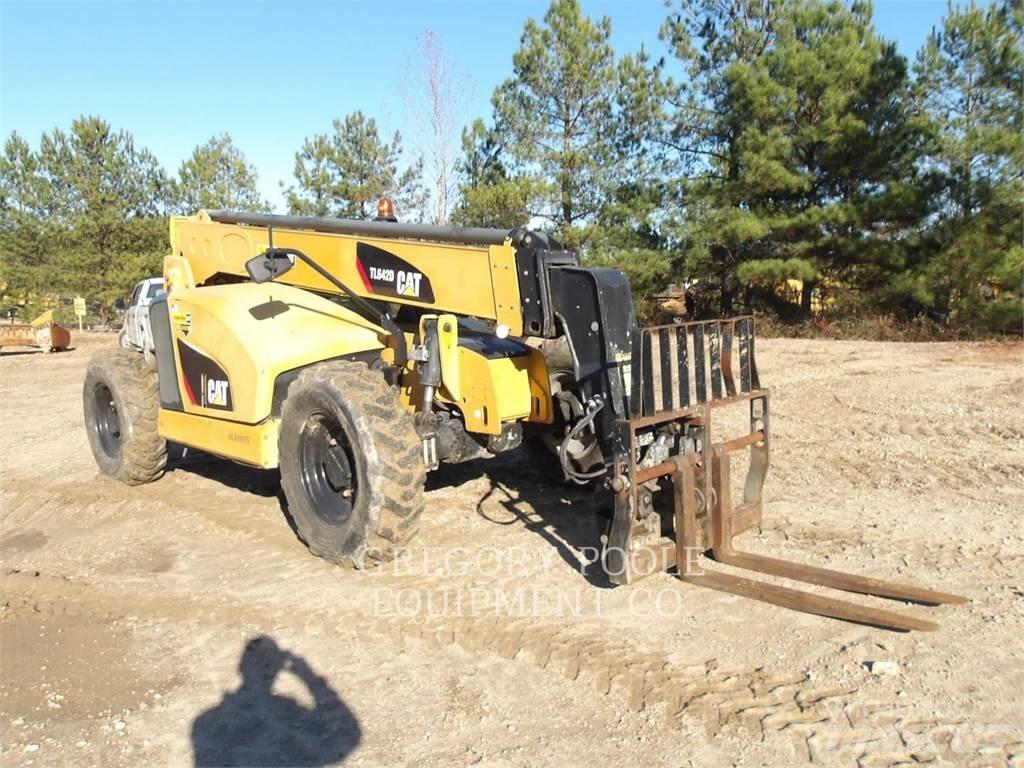 CAT TL642D Τηλεσκοπικοί ανυψωτές