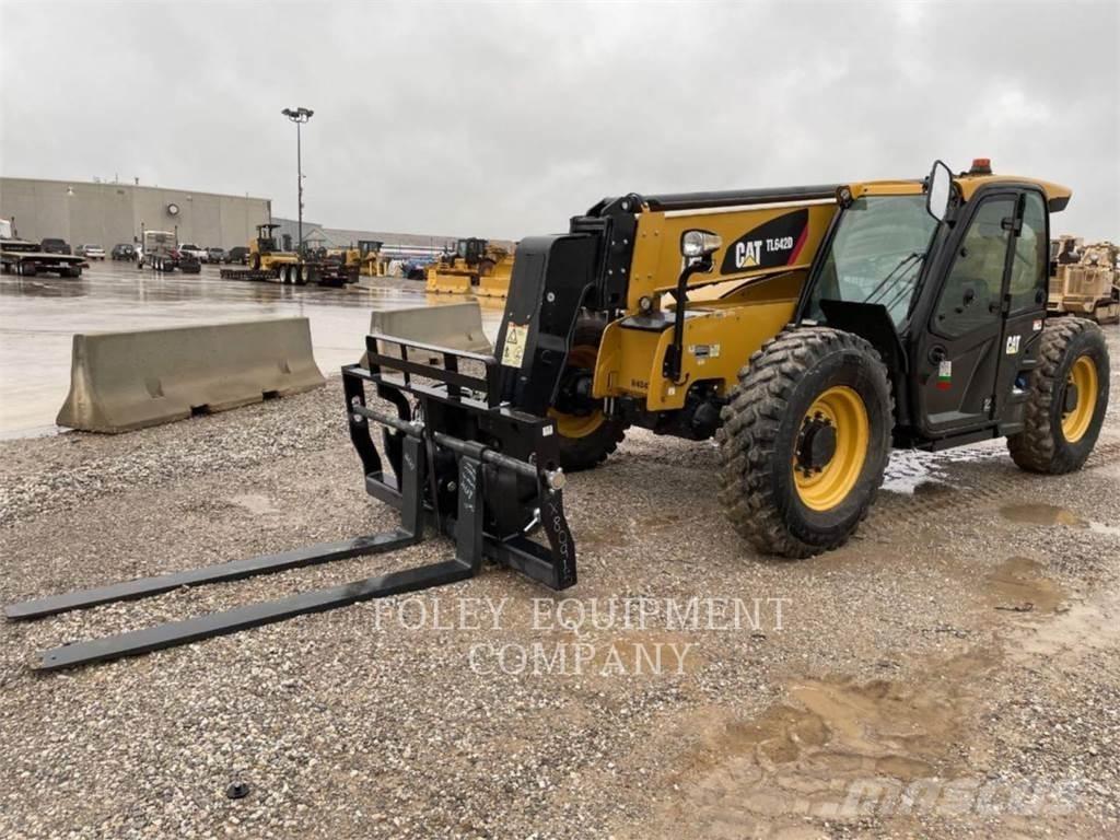 CAT TL642DC Τηλεσκοπικοί ανυψωτές
