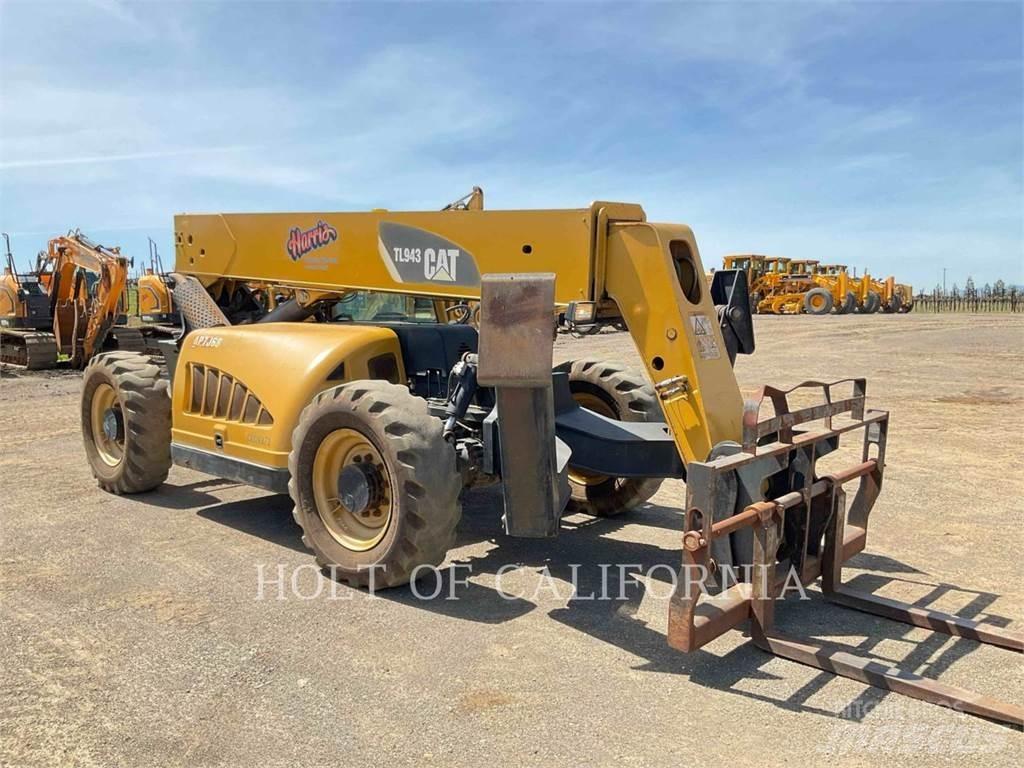 CAT TL943 Τηλεσκοπικοί ανυψωτές
