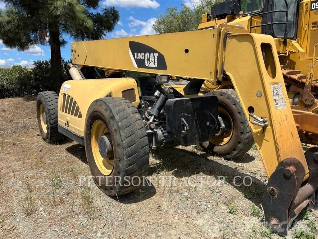 CAT TL943 Τηλεσκοπικοί ανυψωτές