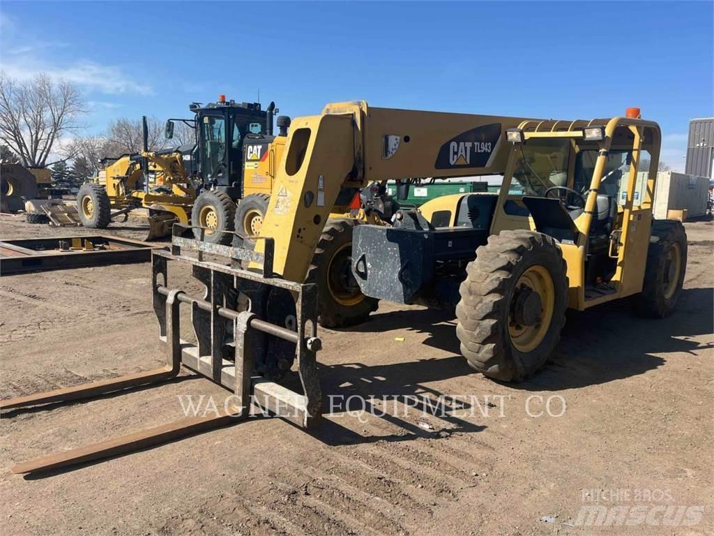 CAT TL943 Τηλεσκοπικοί ανυψωτές