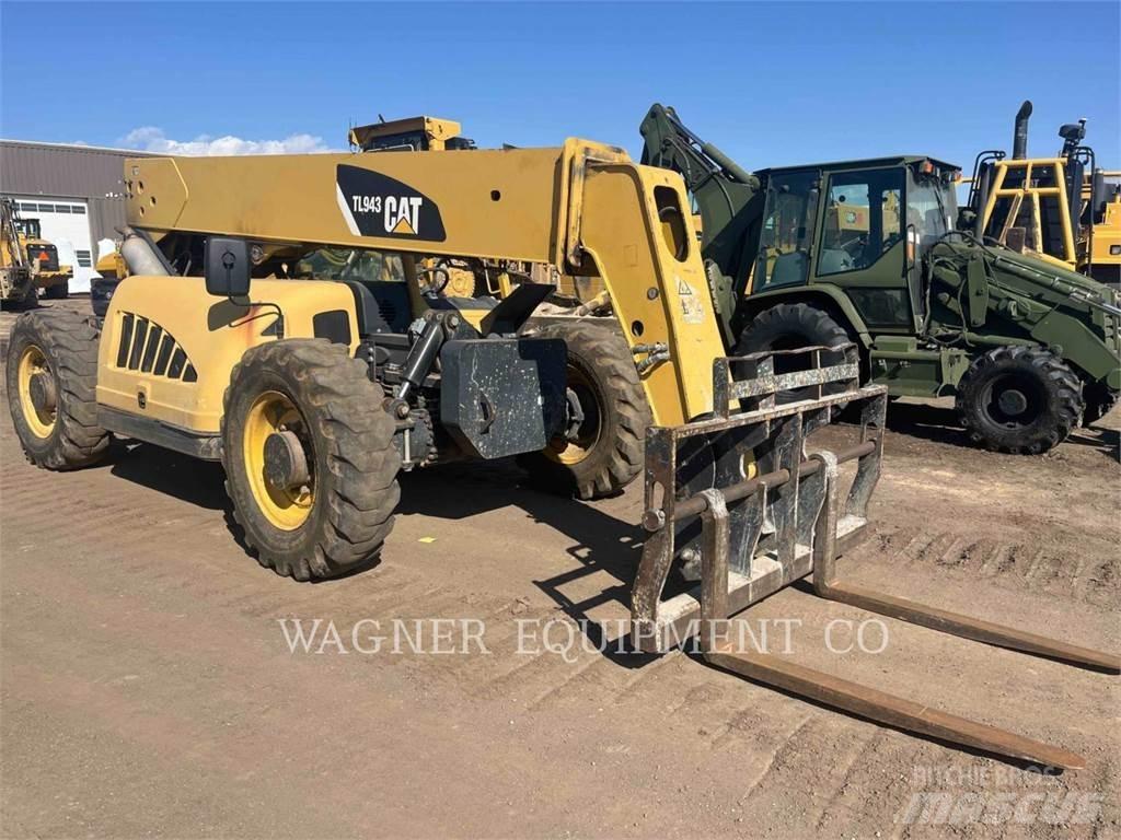 CAT TL943 Τηλεσκοπικοί ανυψωτές