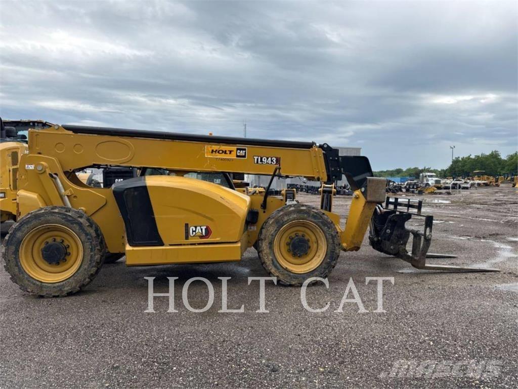 CAT TL943 Τηλεσκοπικοί ανυψωτές