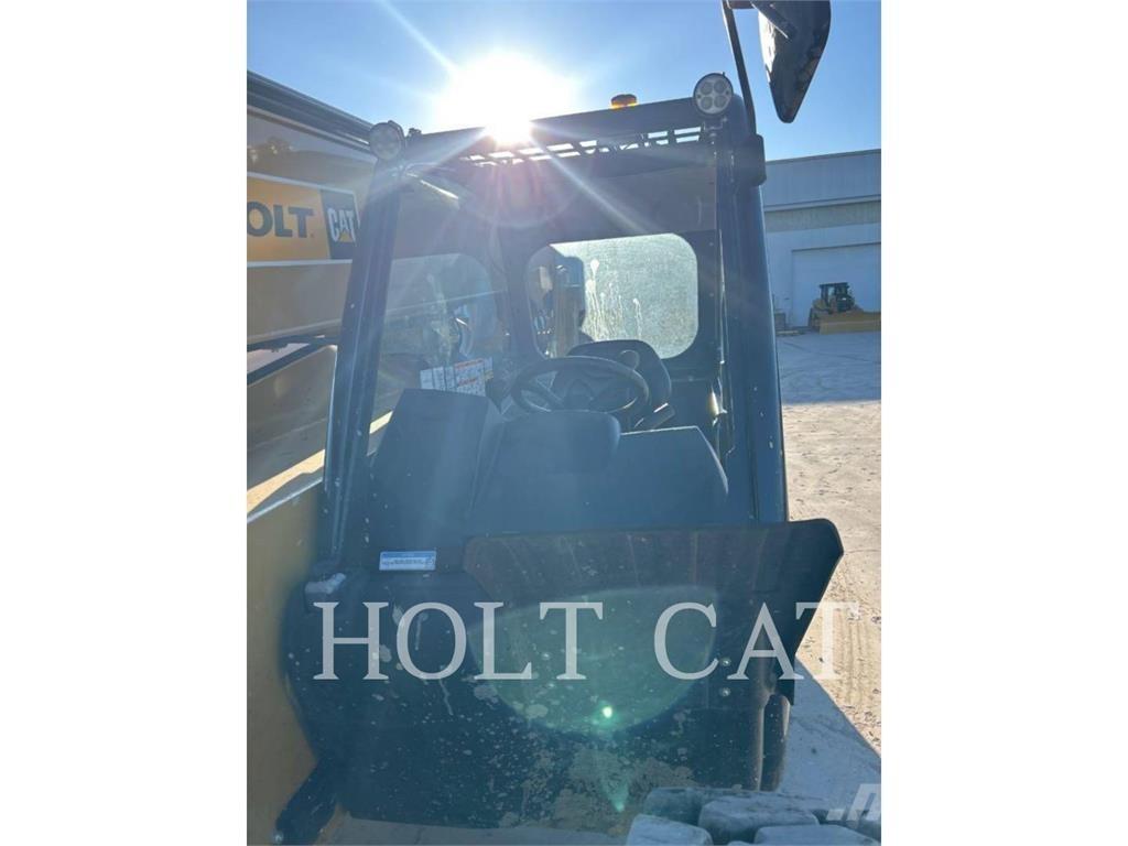 CAT TL943 Τηλεσκοπικοί ανυψωτές