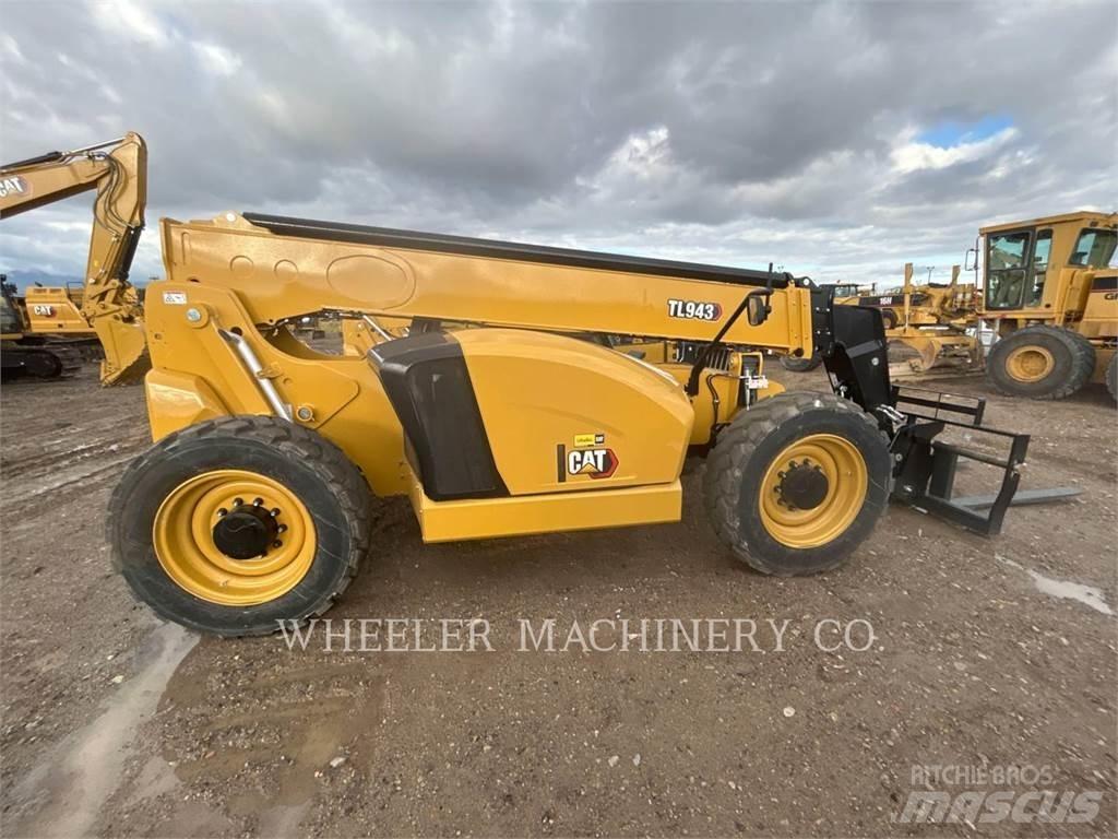 CAT TL943 CB Τηλεσκοπικοί ανυψωτές