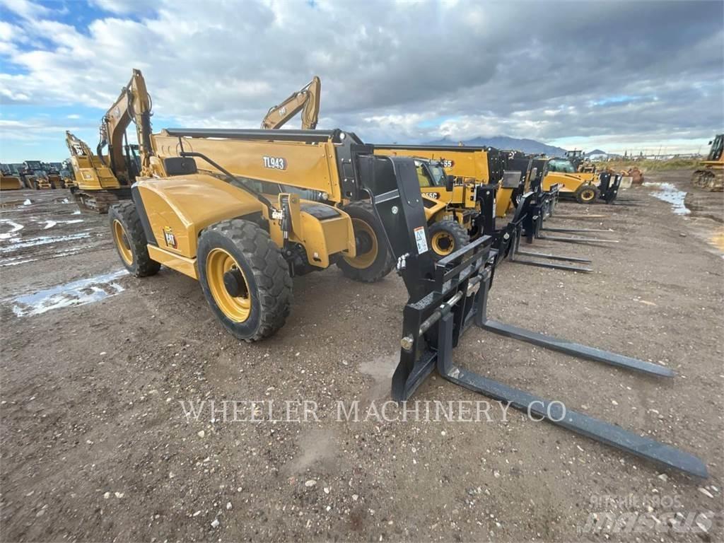 CAT TL943 CB Τηλεσκοπικοί ανυψωτές