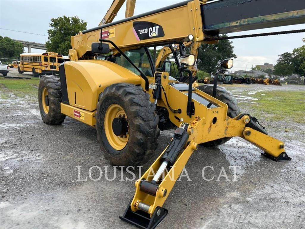 CAT TL943D Τηλεσκοπικοί ανυψωτές
