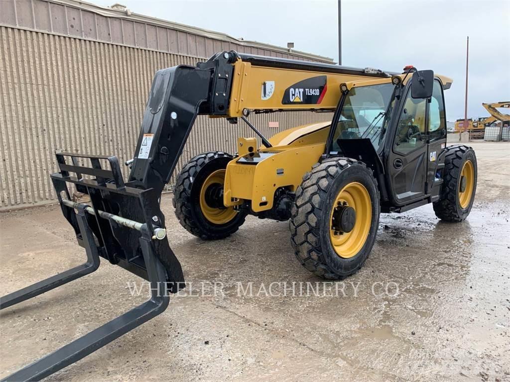CAT TL943D CB Τηλεσκοπικοί ανυψωτές