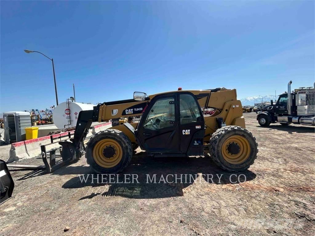 CAT TL943D CB Τηλεσκοπικοί ανυψωτές