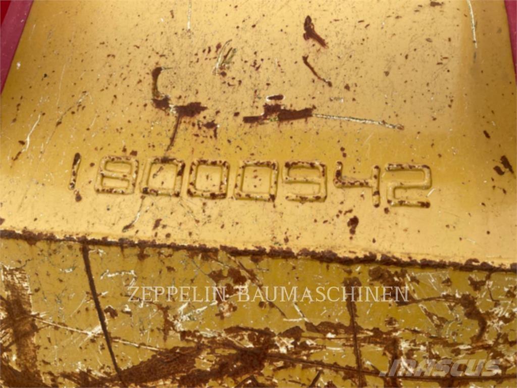 CAT UTL1200 Κουβάδες