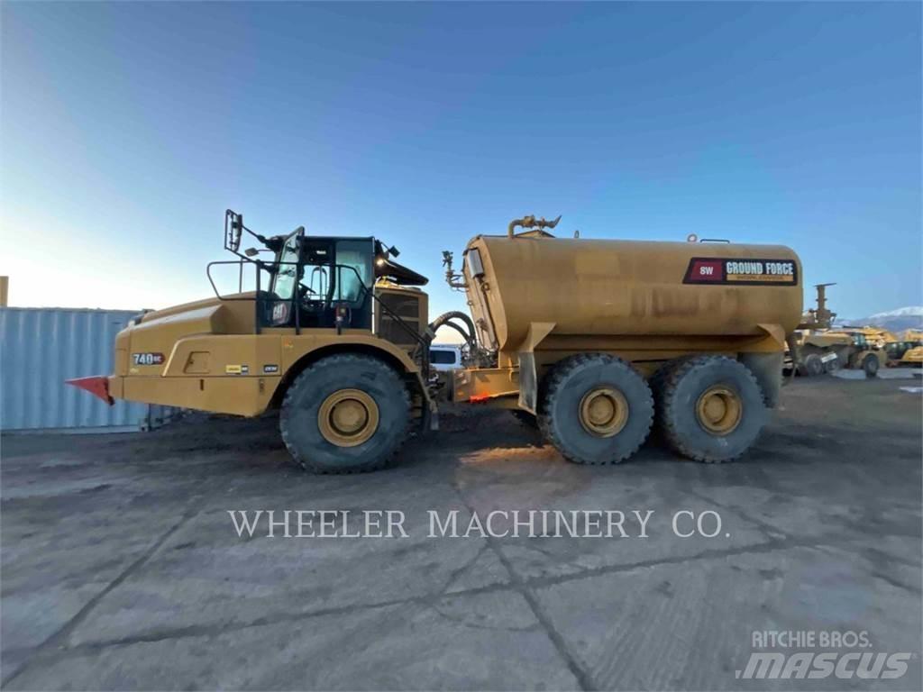 CAT WT 740 GC Βυτιοφόρα φορτηγά