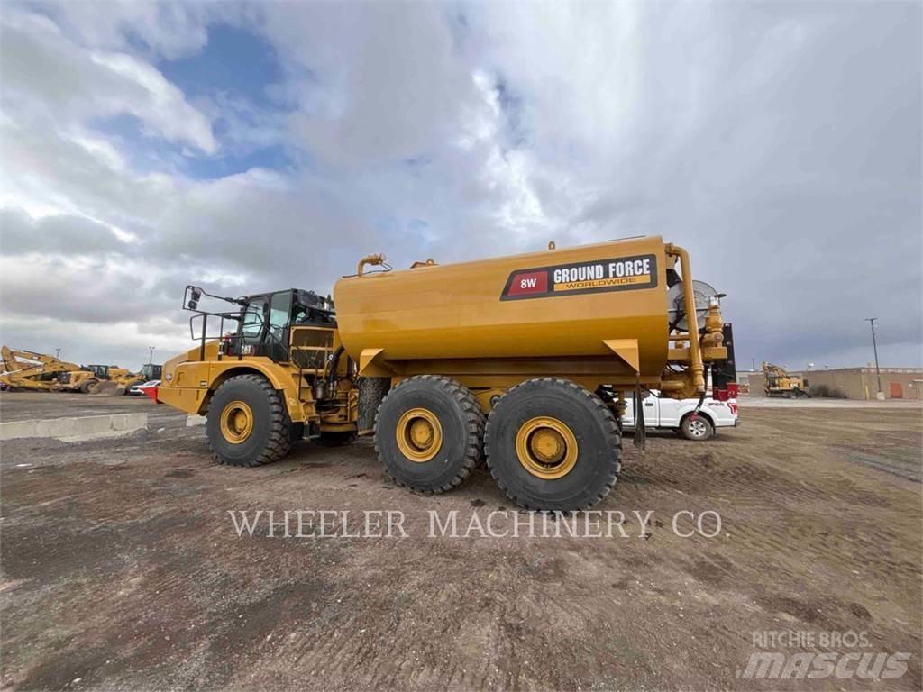 CAT WT 740 GC Βυτιοφόρα φορτηγά