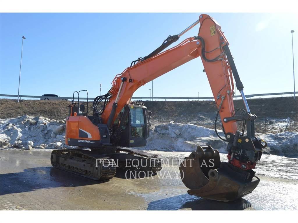 Doosan DX235 Εκσκαφείς με ερπύστριες