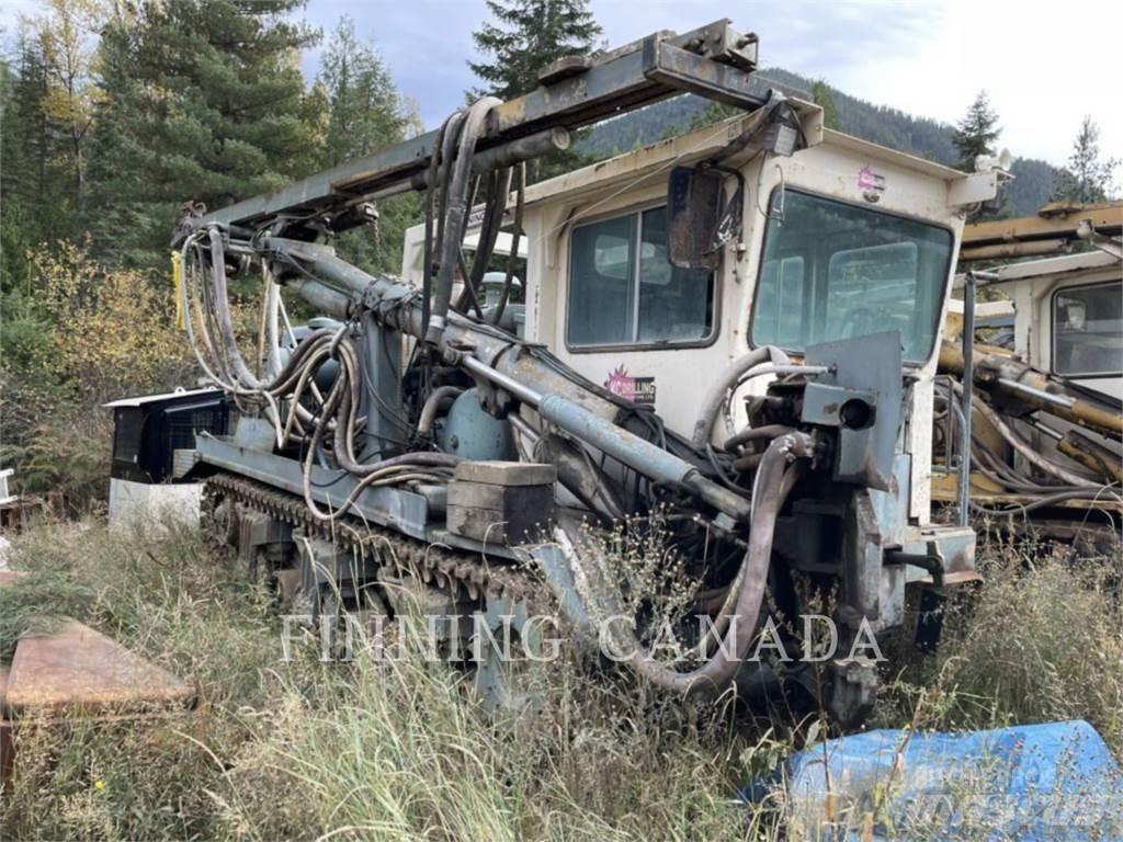 Finning M32 Εξοπλισμός επιφανειακών γεωτρήσεων