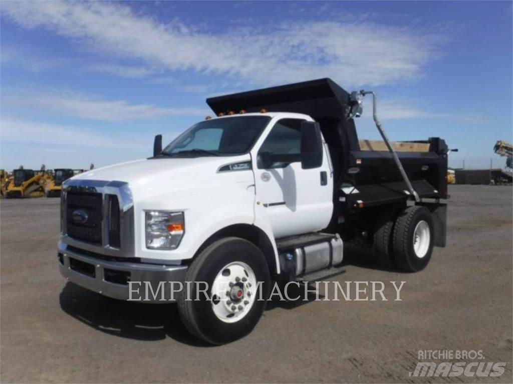 Ford / New Holland F750 Βυτιοφόρα φορτηγά