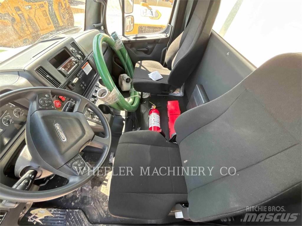 Freightliner WT4000 A Βυτιοφόρα φορτηγά