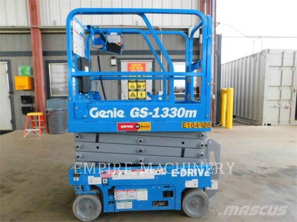 Genie GS1330 Ανυψωτήρες με αρθρωτό βραχίονα