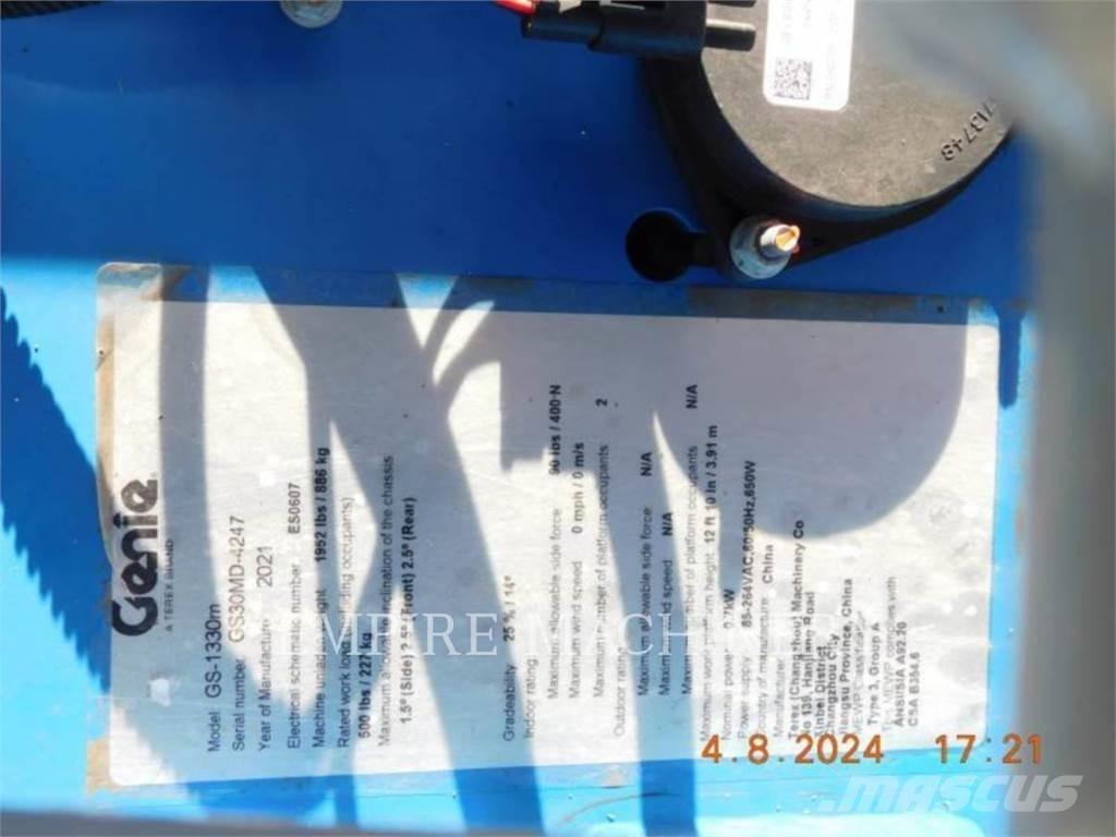 Genie GS1330 Ανυψωτήρες με αρθρωτό βραχίονα