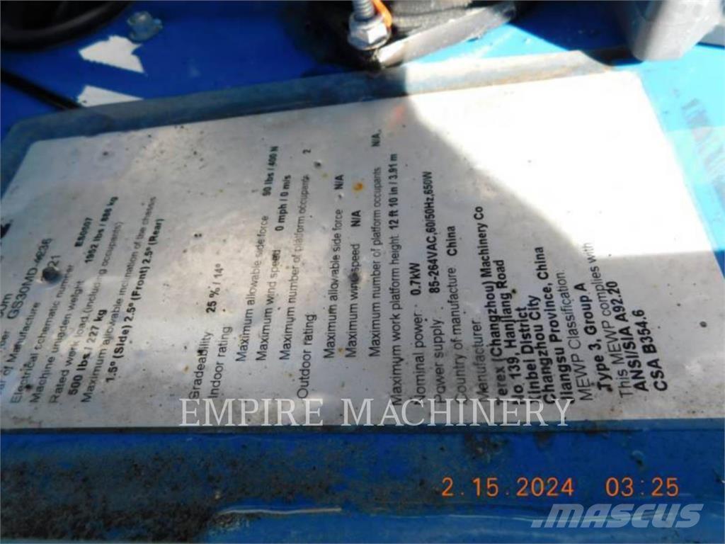 Genie GS1330 Ανυψωτήρες με αρθρωτό βραχίονα