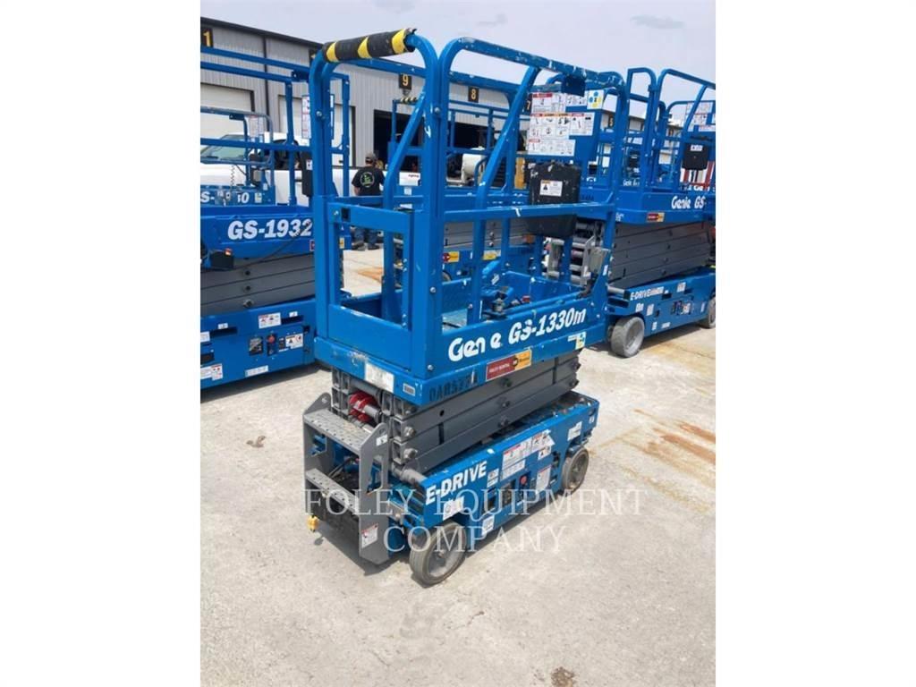 Genie GS1330 Ανυψωτήρες ψαλιδωτής άρθρωσης