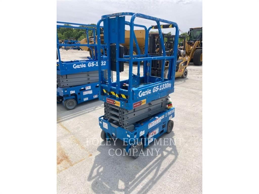 Genie GS1330 Ανυψωτήρες ψαλιδωτής άρθρωσης