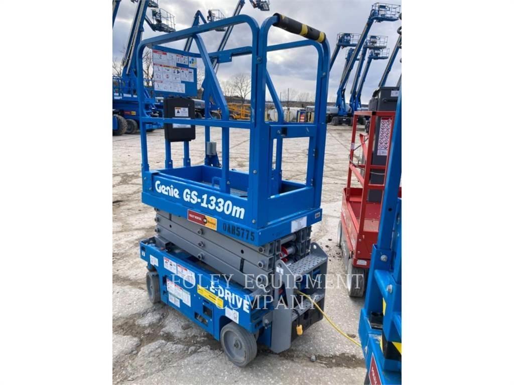 Genie GS1330 Ανυψωτήρες ψαλιδωτής άρθρωσης
