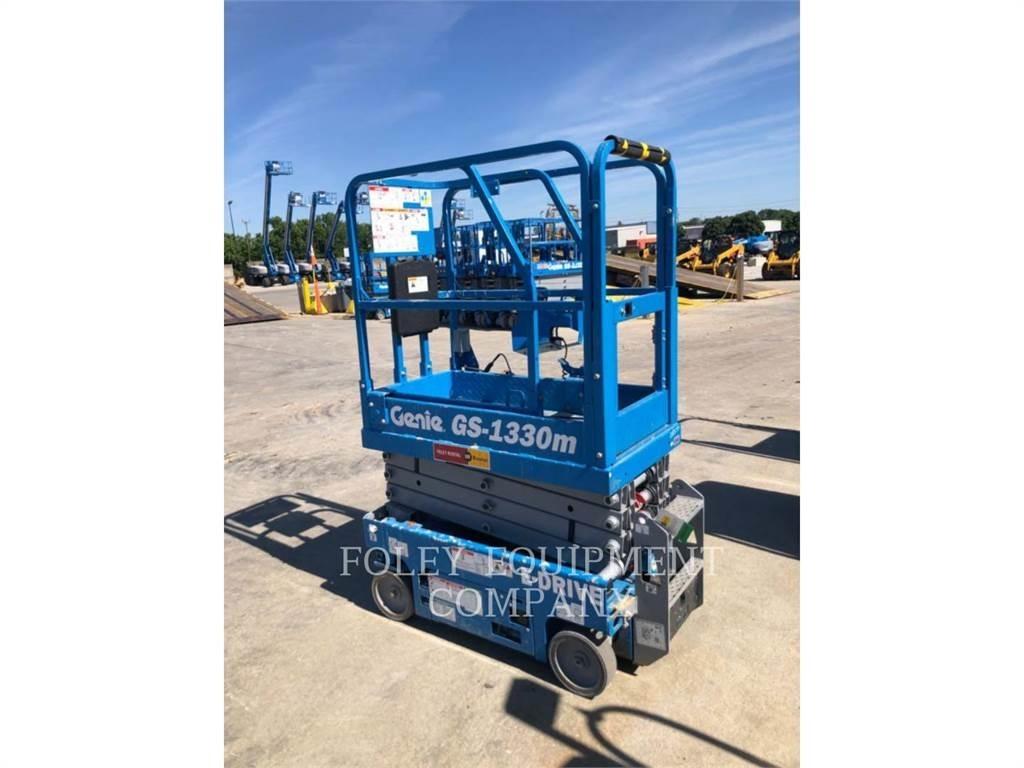 Genie GS1330 Ανυψωτήρες ψαλιδωτής άρθρωσης