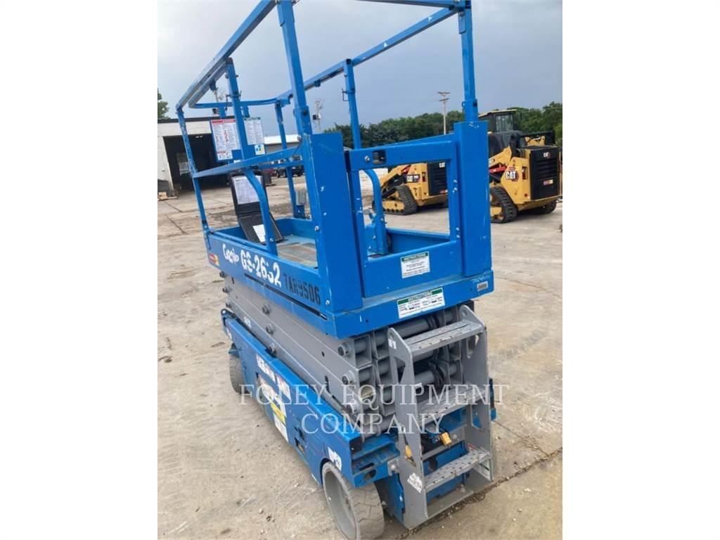 Genie GS2632 Ανυψωτήρες ψαλιδωτής άρθρωσης