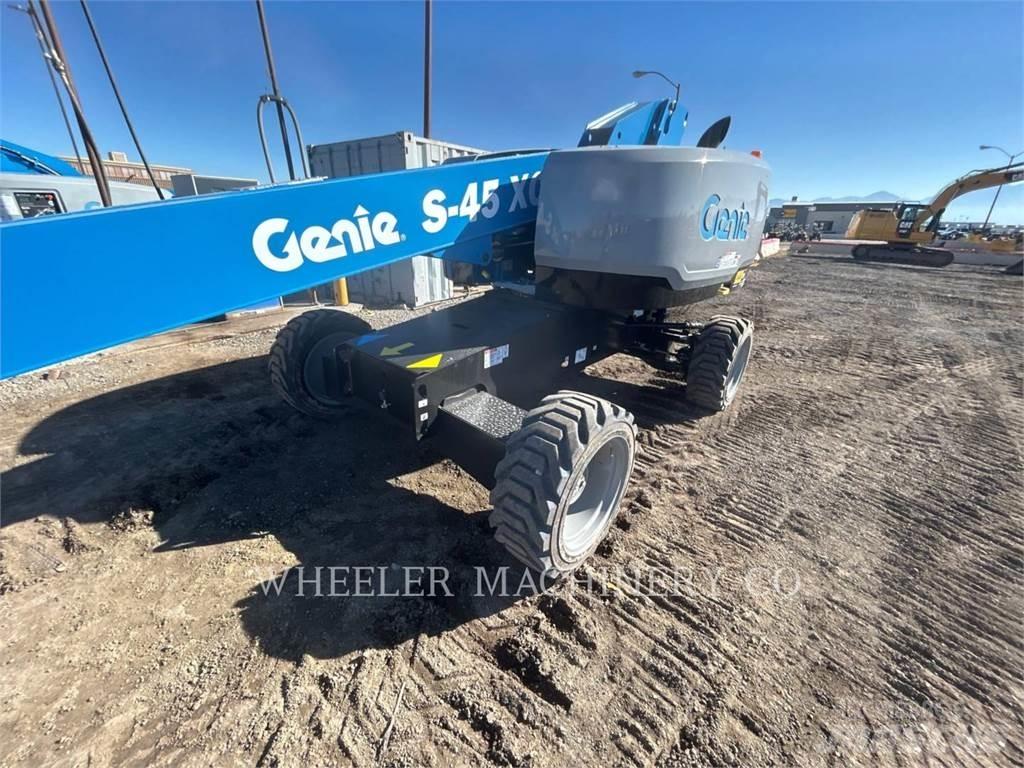 Genie S45XC Ανυψωτήρες με αρθρωτό βραχίονα
