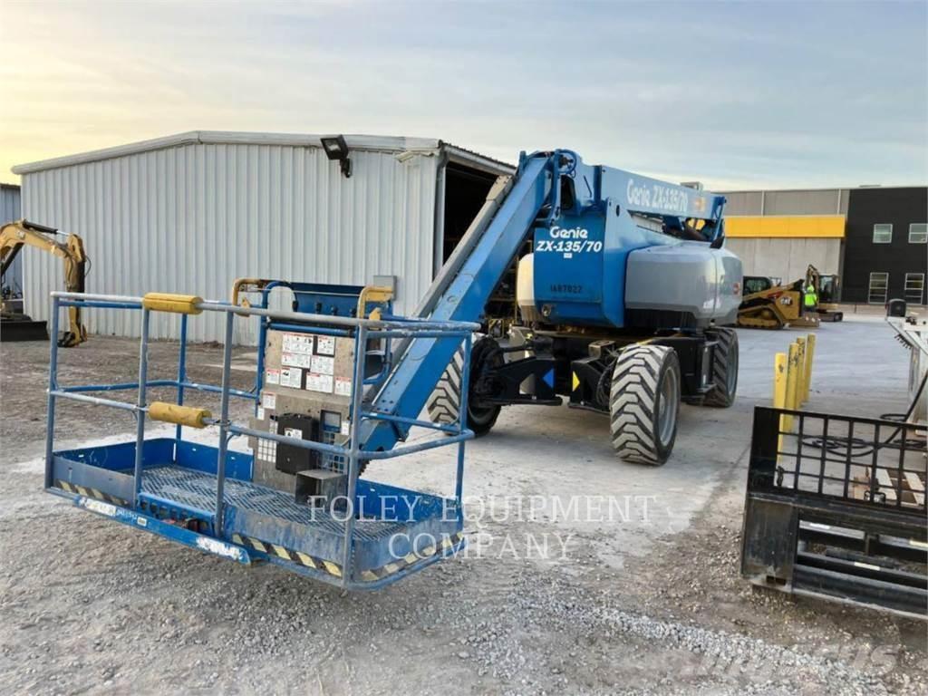 Genie ZX13570D4W Ανυψωτήρες με αρθρωτό βραχίονα